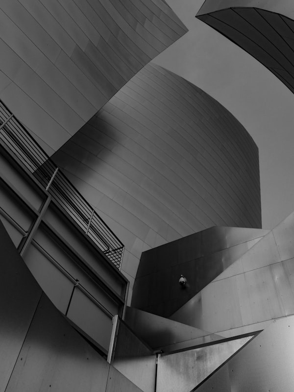 Photo 1648814797625 3e4cbeb2762e